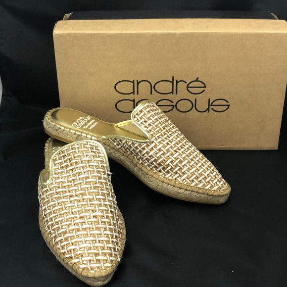 NWB Andre Assous Lucia Mules - Picture 2 of 3